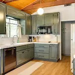 Stunning Twain Harte Cabin With Wraparound Deck!