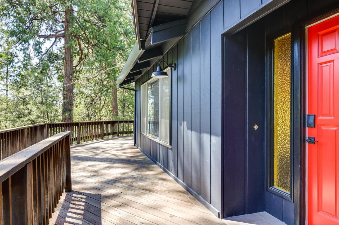 Casa vacanze Stunning With Wraparound Deck! Twain Harte